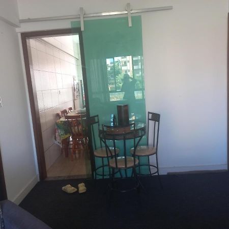 Apartamento Aconchegante Na Enseada Гуаружа Экстерьер фото