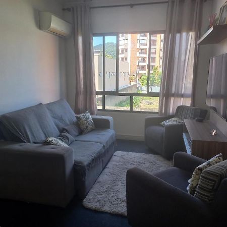 Apartamento Aconchegante Na Enseada Гуаружа Экстерьер фото