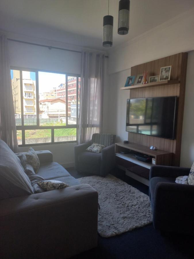 Apartamento Aconchegante Na Enseada Гуаружа Экстерьер фото